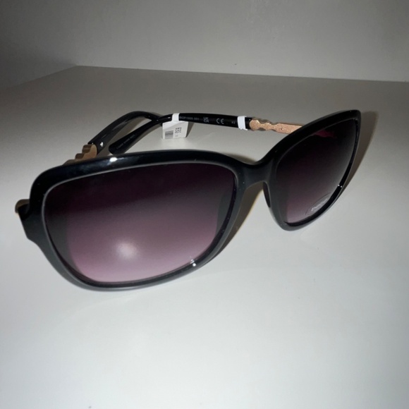 Bebe Women’s Sunglasses Black - Picture 7 of 7